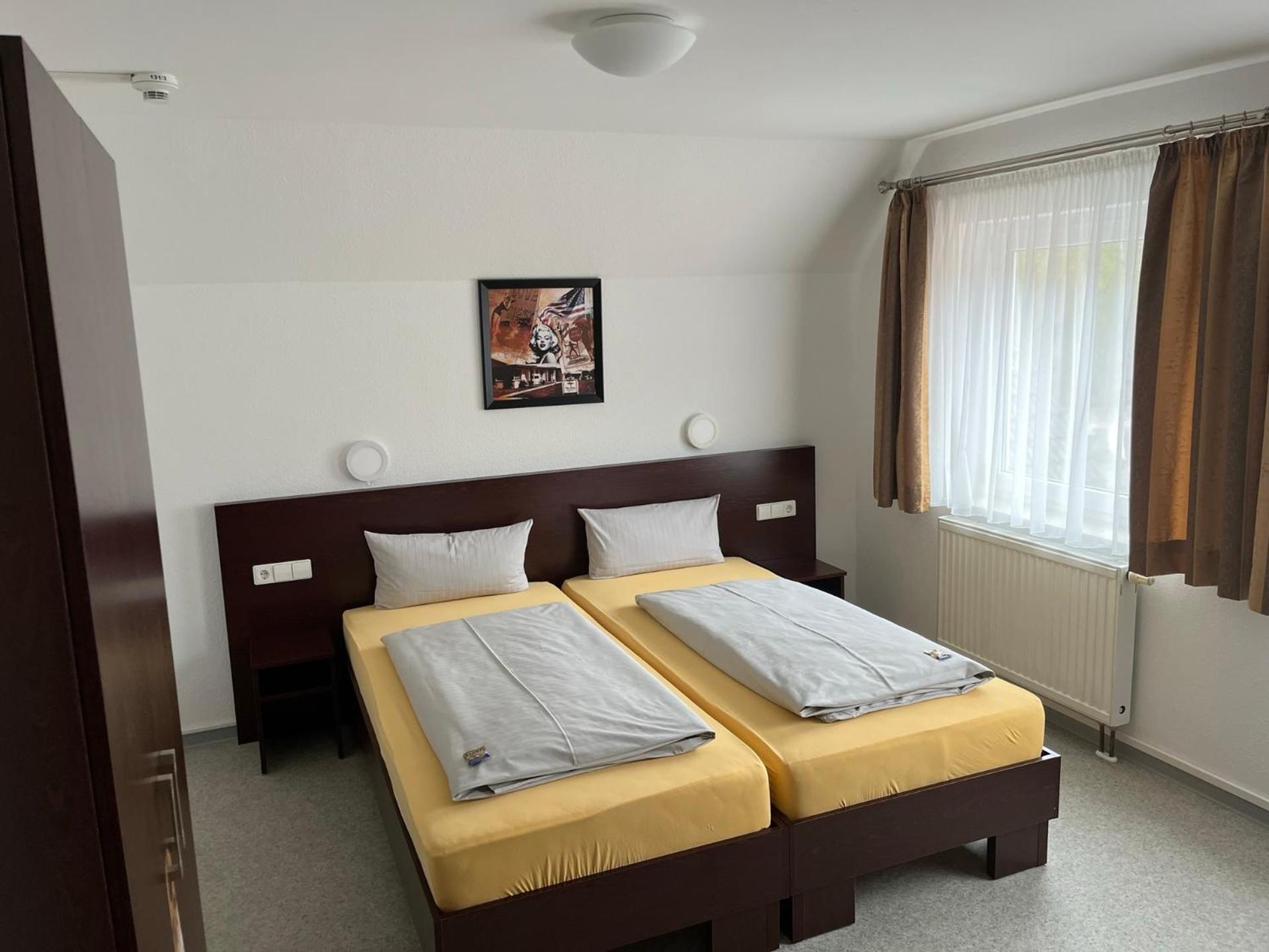 Akzent Hotel Goldener Ochsen Cröffelbach Buitenkant foto